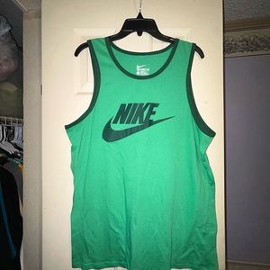 Nike tank